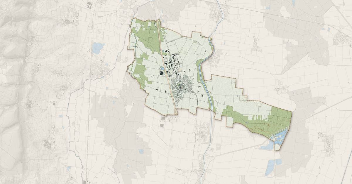 Portrait cartographique de Sainte-Croix-en-Plaine : relief, eau, forêts, bâti et voies, calculés à partir des données de l'IGN