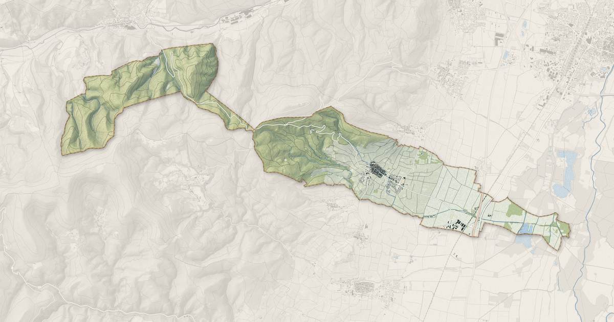 Portrait cartographique de Saint-Hippolyte : relief, eau, forêts, bâti et voies, calculés à partir des données de l'IGN