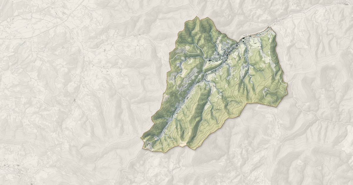 Portrait cartographique de Sainte-Marie-aux-Mines : relief, eau, forêts, bâti et voies, calculés à partir des données de l'IGN