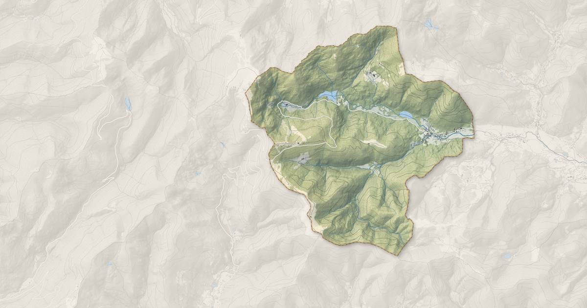 Portrait cartographique de Sewen : relief, eau, forêts, bâti et voies, calculés à partir des données de l'IGN