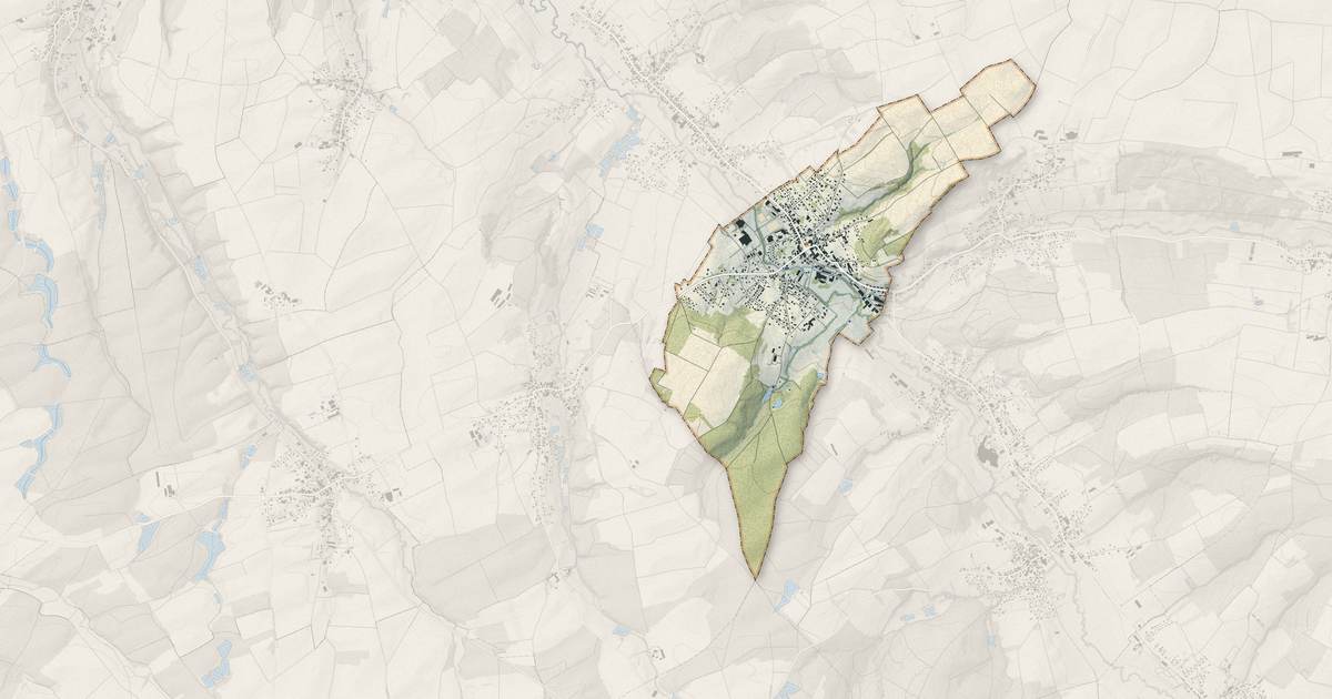 Portrait cartographique de Waldighoffen : relief, eau, forêts, bâti et voies, calculés à partir des données de l'IGN