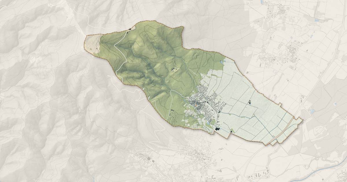 Portrait cartographique de Wattwiller : relief, eau, forêts, bâti et voies, calculés à partir des données de l'IGN