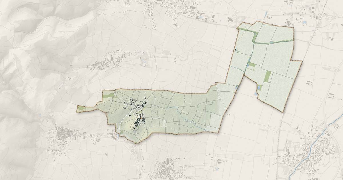 Portrait cartographique de Zellenberg : relief, eau, forêts, bâti et voies, calculés à partir des données de l'IGN
