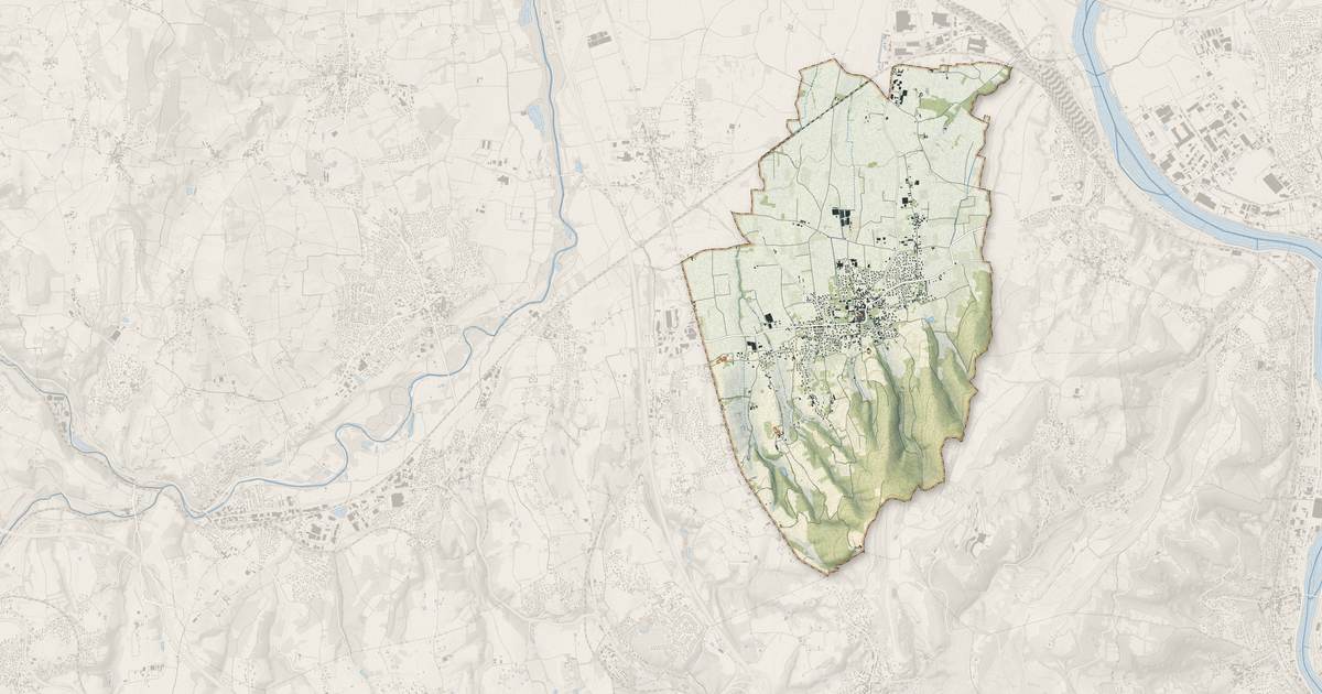 Portrait cartographique de Chasselay : relief, eau, forêts, bâti et voies, calculés à partir des données de l'IGN