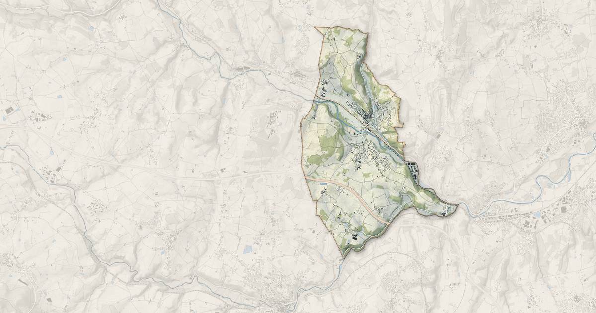Portrait cartographique de Châtillon : relief, eau, forêts, bâti et voies, calculés à partir des données de l'IGN