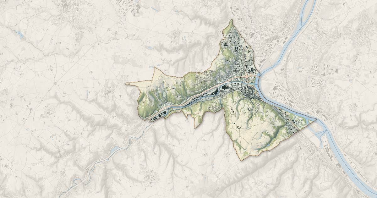 Portrait cartographique de Givors : relief, eau, forêts, bâti et voies, calculés à partir des données de l'IGN