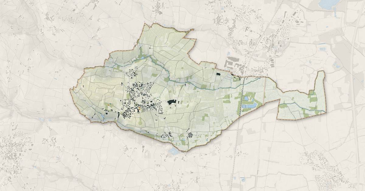 Portrait cartographique de Lancié : relief, eau, forêts, bâti et voies, calculés à partir des données de l'IGN