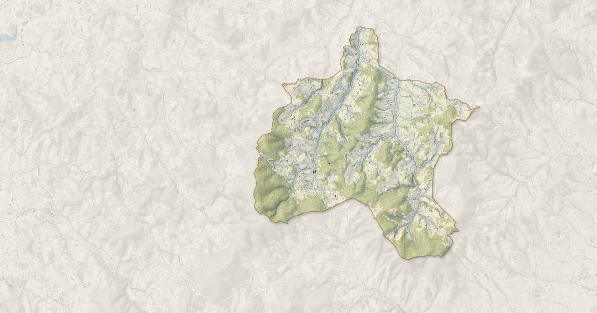 Portrait cartographique de Deux-Grosnes : relief, eau, forêts, bâti et voies, calculés à partir des données de l'IGN