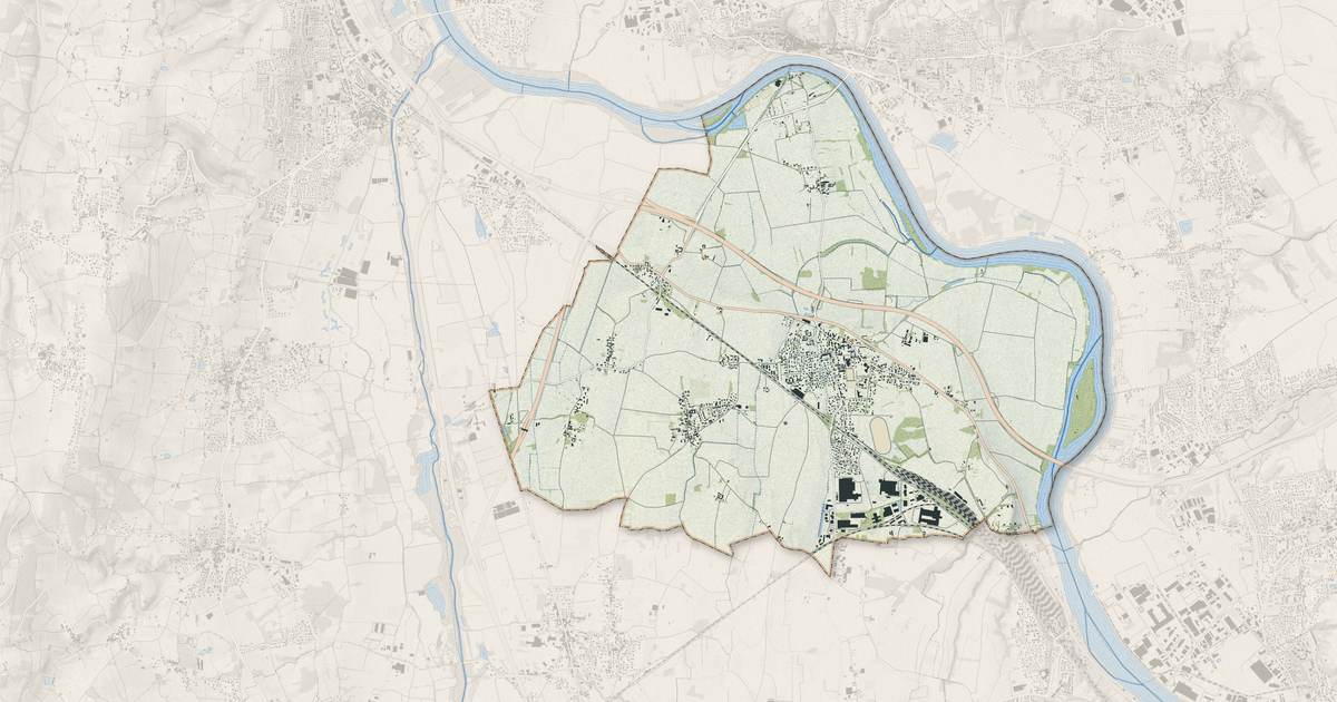 Portrait cartographique de Quincieux : relief, eau, forêts, bâti et voies, calculés à partir des données de l'IGN