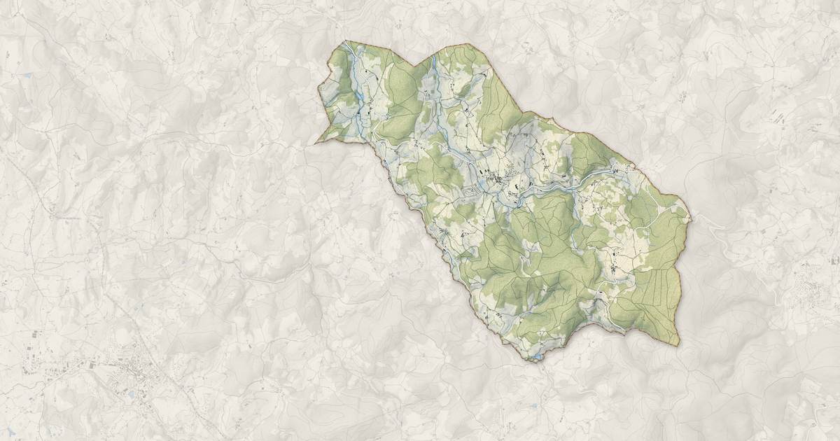 Portrait cartographique de Saint-Igny-de-Vers : relief, eau, forêts, bâti et voies, calculés à partir des données de l'IGN