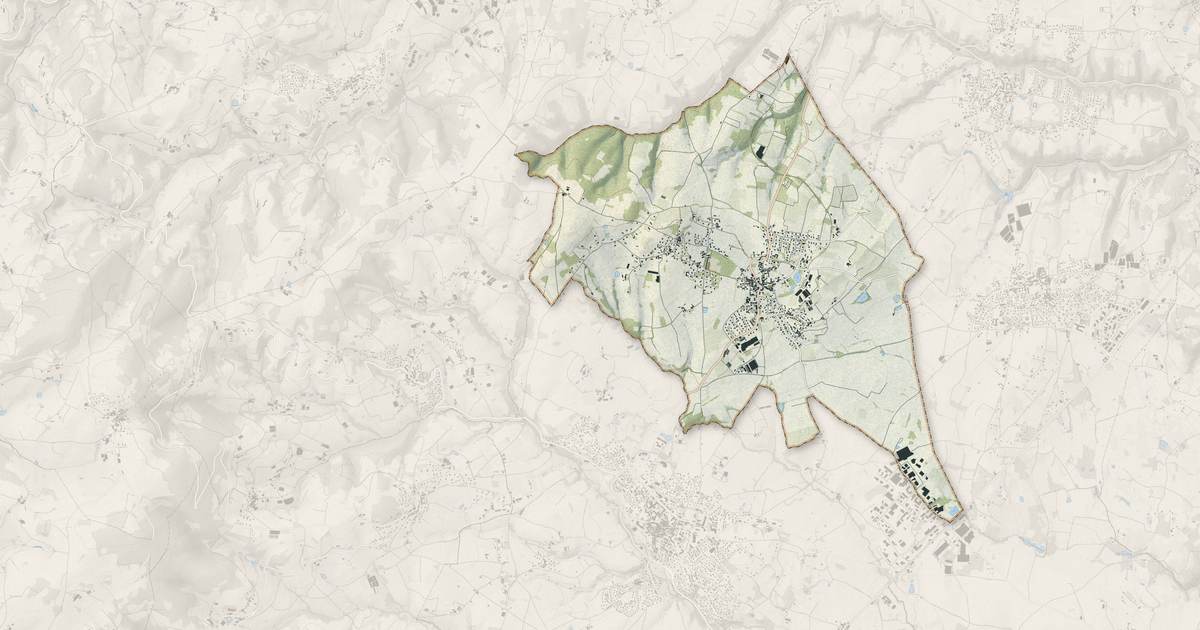 Portrait cartographique de Saint-Laurent-d'Agny : relief, eau, forêts, bâti et voies, calculés à partir des données de l'IGN