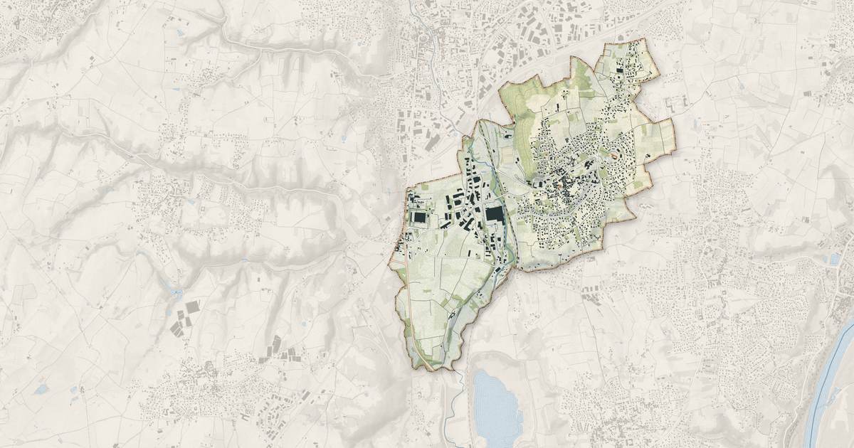 Portrait cartographique de Vourles : relief, eau, forêts, bâti et voies, calculés à partir des données de l'IGN
