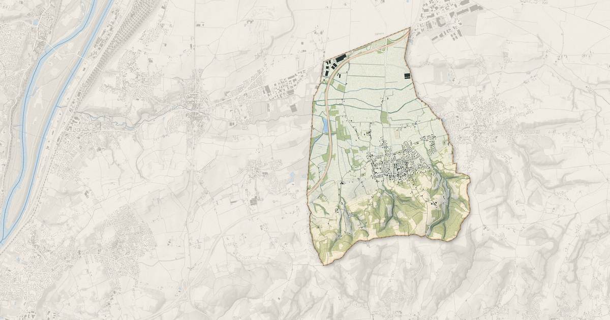 Portrait cartographique de Marennes : relief, eau, forêts, bâti et voies, calculés à partir des données de l'IGN
