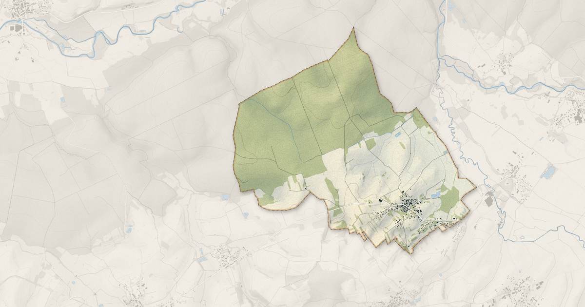 Portrait cartographique de Abelcourt : relief, eau, forêts, bâti et voies, calculés à partir des données de l'IGN