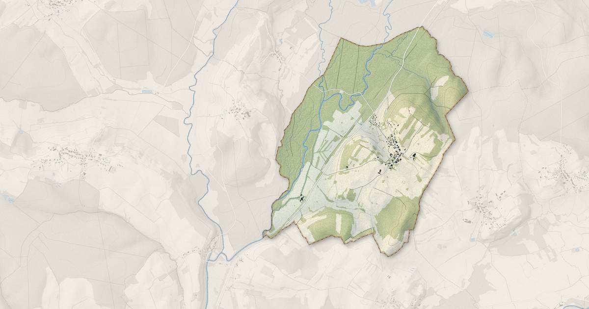 Portrait cartographique de Ainvelle : relief, eau, forêts, bâti et voies, calculés à partir des données de l'IGN
