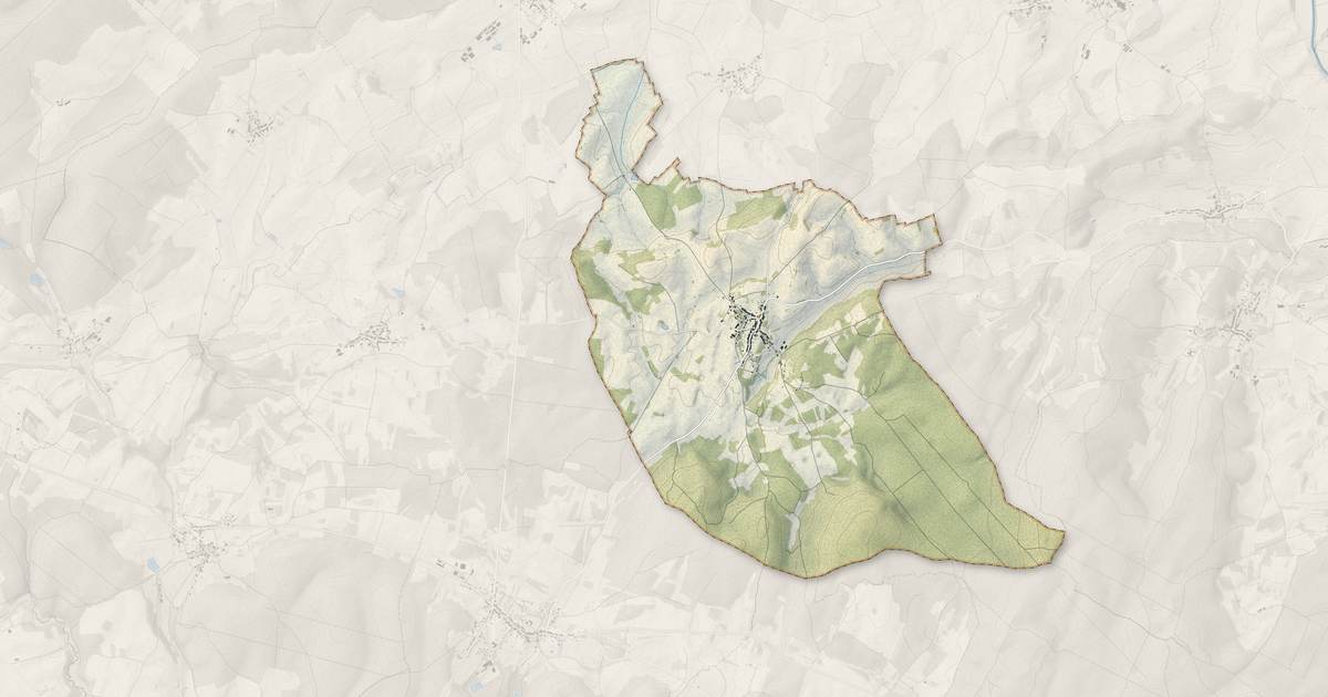 Portrait cartographique de Arbecey : relief, eau, forêts, bâti et voies, calculés à partir des données de l'IGN