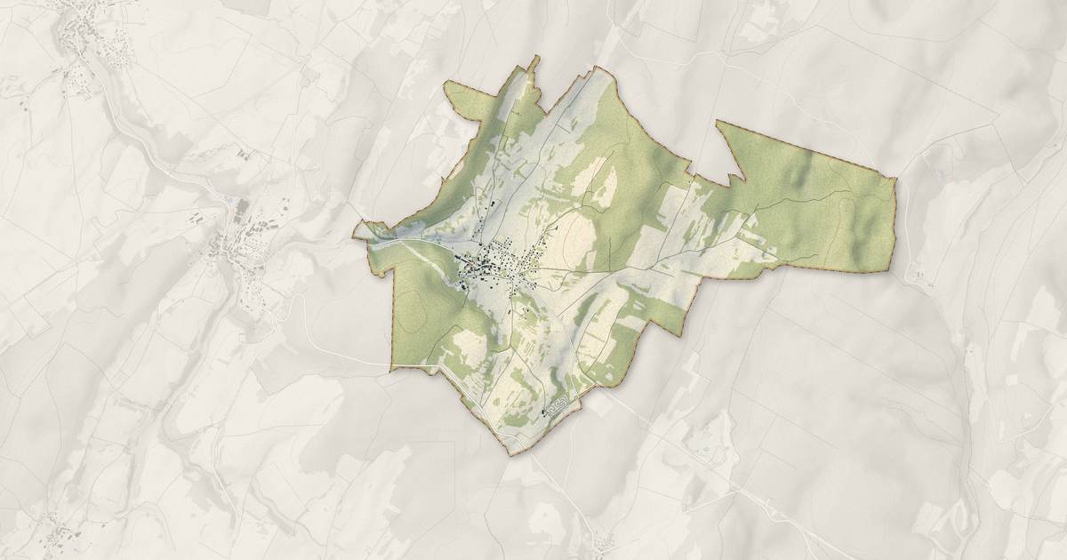 Portrait cartographique de Autoreille : relief, eau, forêts, bâti et voies, calculés à partir des données de l'IGN