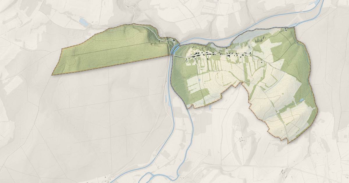Portrait cartographique de La Basse-Vaivre : relief, eau, forêts, bâti et voies, calculés à partir des données de l'IGN
