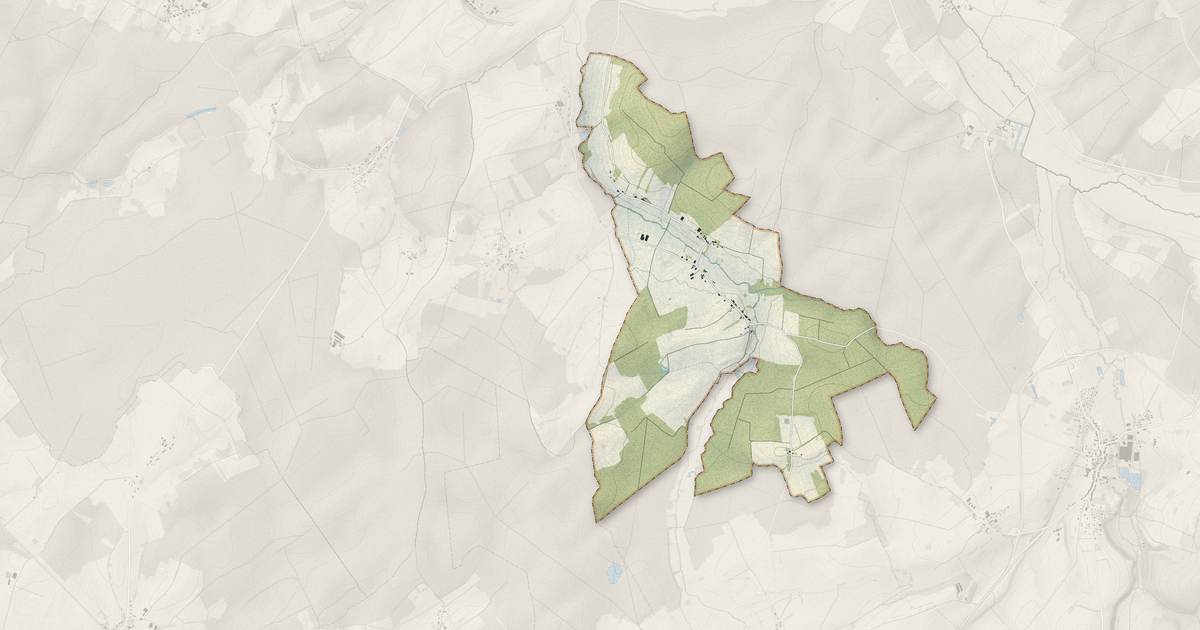 Portrait cartographique de Les Bâties : relief, eau, forêts, bâti et voies, calculés à partir des données de l'IGN