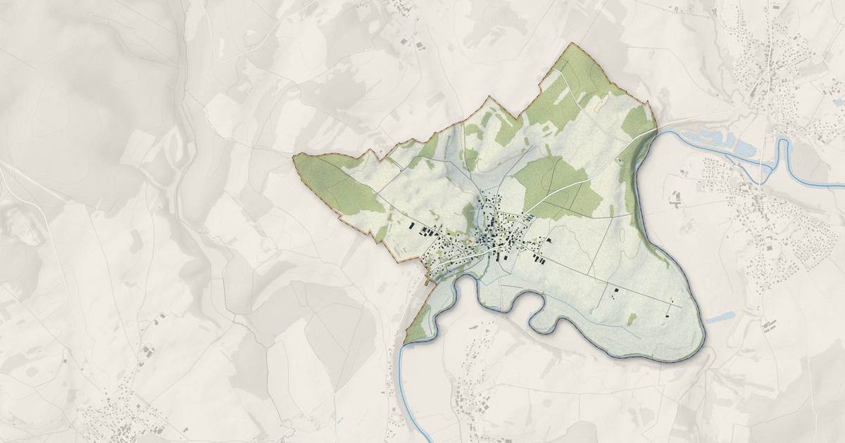 Portrait cartographique de Chambornay-lès-Pin : relief, eau, forêts, bâti et voies, calculés à partir des données de l'IGN