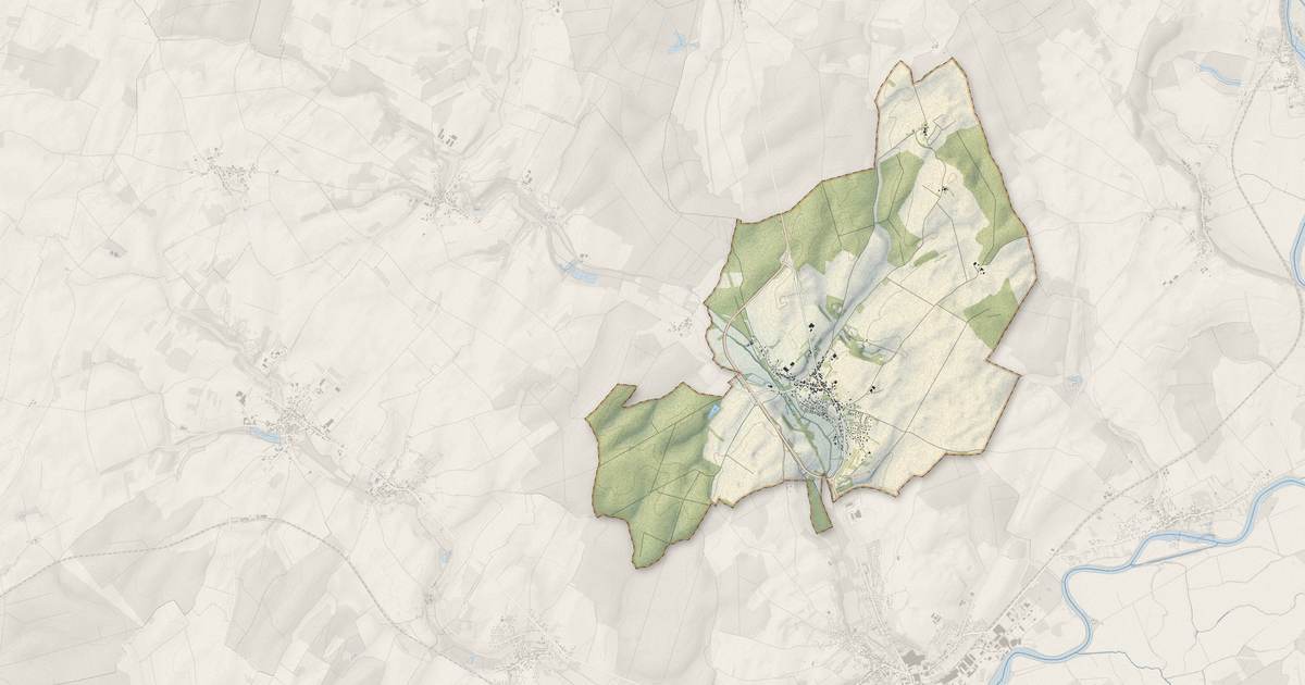 Portrait cartographique de Chargey-lès-Gray : relief, eau, forêts, bâti et voies, calculés à partir des données de l'IGN