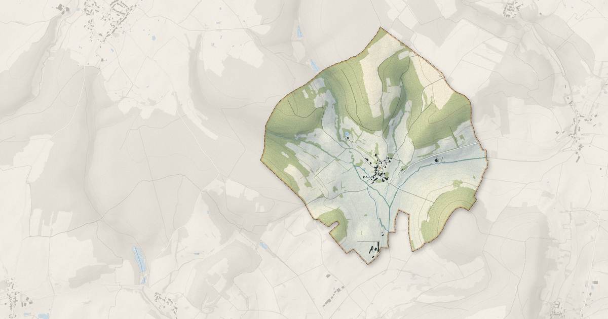 Portrait cartographique de Charmes-Saint-Valbert : relief, eau, forêts, bâti et voies, calculés à partir des données de l'IGN