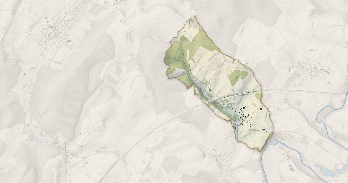Portrait cartographique de Cognières : relief, eau, forêts, bâti et voies, calculés à partir des données de l'IGN