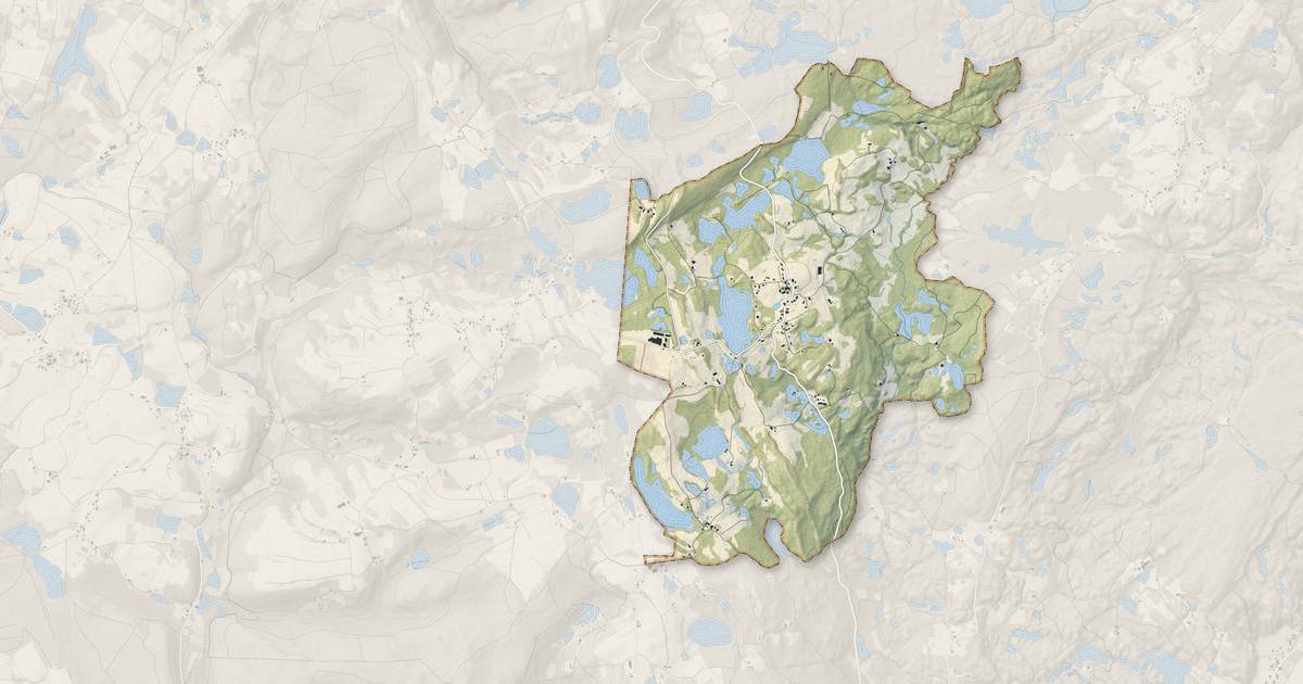 Portrait cartographique de Écromagny : relief, eau, forêts, bâti et voies, calculés à partir des données de l'IGN