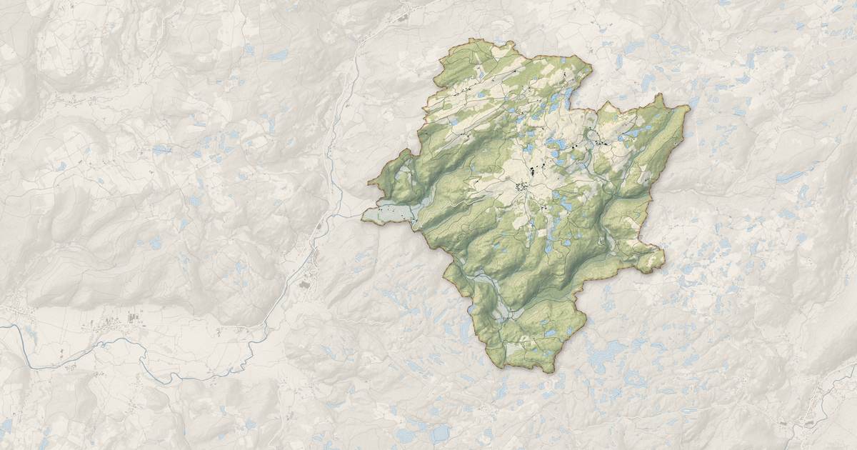 Portrait cartographique de Esmoulières : relief, eau, forêts, bâti et voies, calculés à partir des données de l'IGN