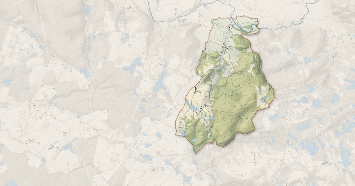 Portrait cartographique de Les Fessey : relief, eau, forêts, bâti et voies, calculés à partir des données de l'IGN