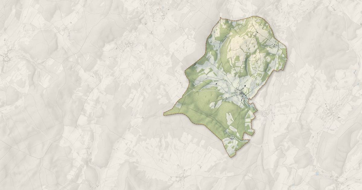 Portrait cartographique de Filain : relief, eau, forêts, bâti et voies, calculés à partir des données de l'IGN