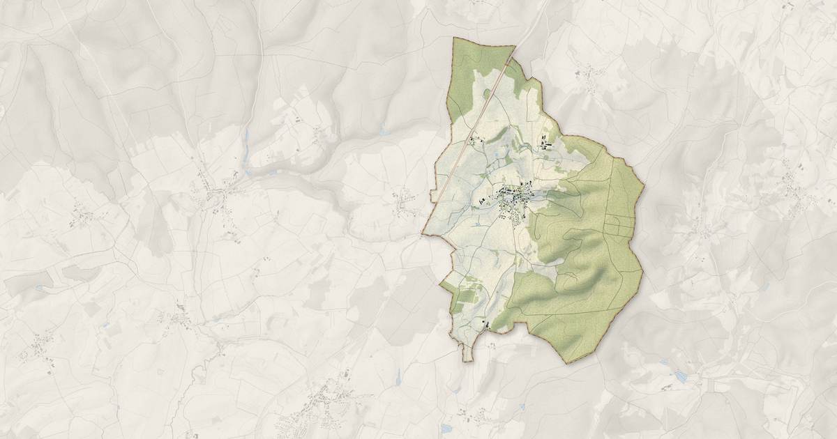 Portrait cartographique de Genevrey : relief, eau, forêts, bâti et voies, calculés à partir des données de l'IGN