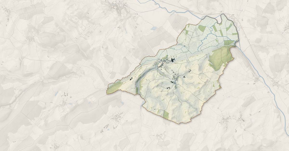 Portrait cartographique de Gevigney-et-Mercey : relief, eau, forêts, bâti et voies, calculés à partir des données de l'IGN