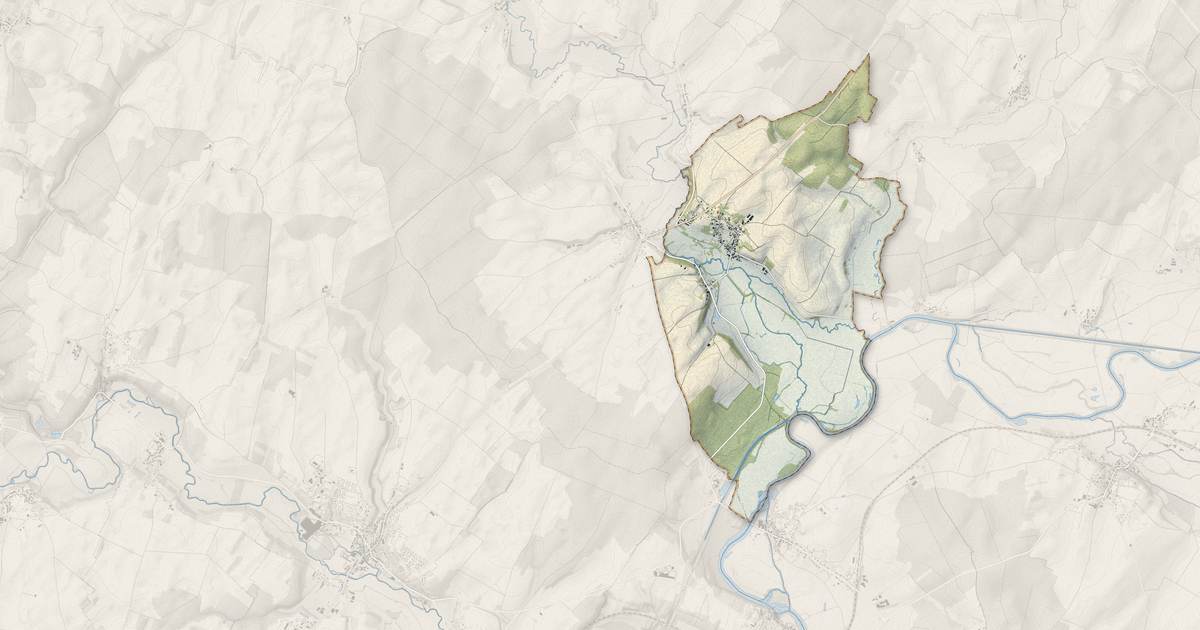 Portrait cartographique de Membrey : relief, eau, forêts, bâti et voies, calculés à partir des données de l'IGN