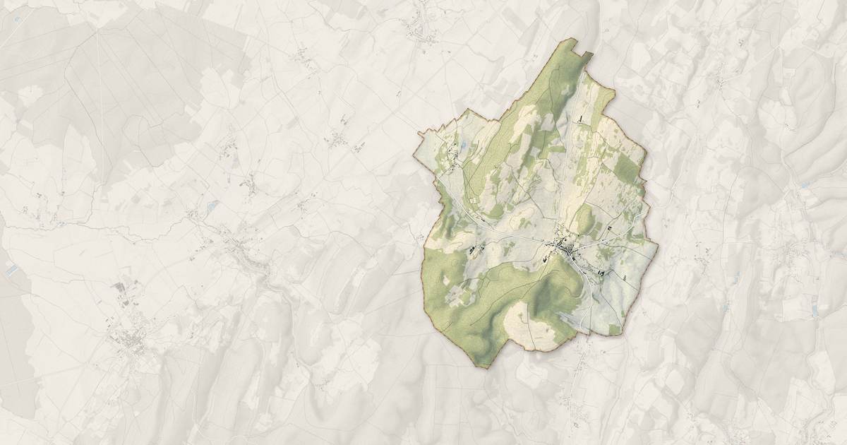 Portrait cartographique de Oiselay-et-Grachaux : relief, eau, forêts, bâti et voies, calculés à partir des données de l'IGN