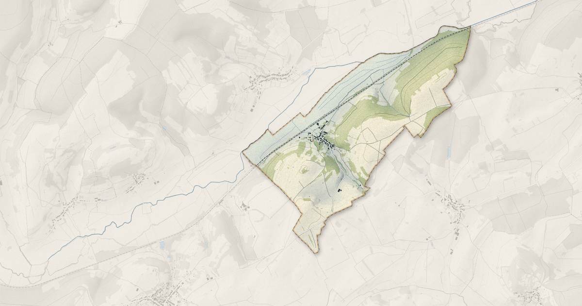 Portrait cartographique de Rosières-sur-Mance : relief, eau, forêts, bâti et voies, calculés à partir des données de l'IGN