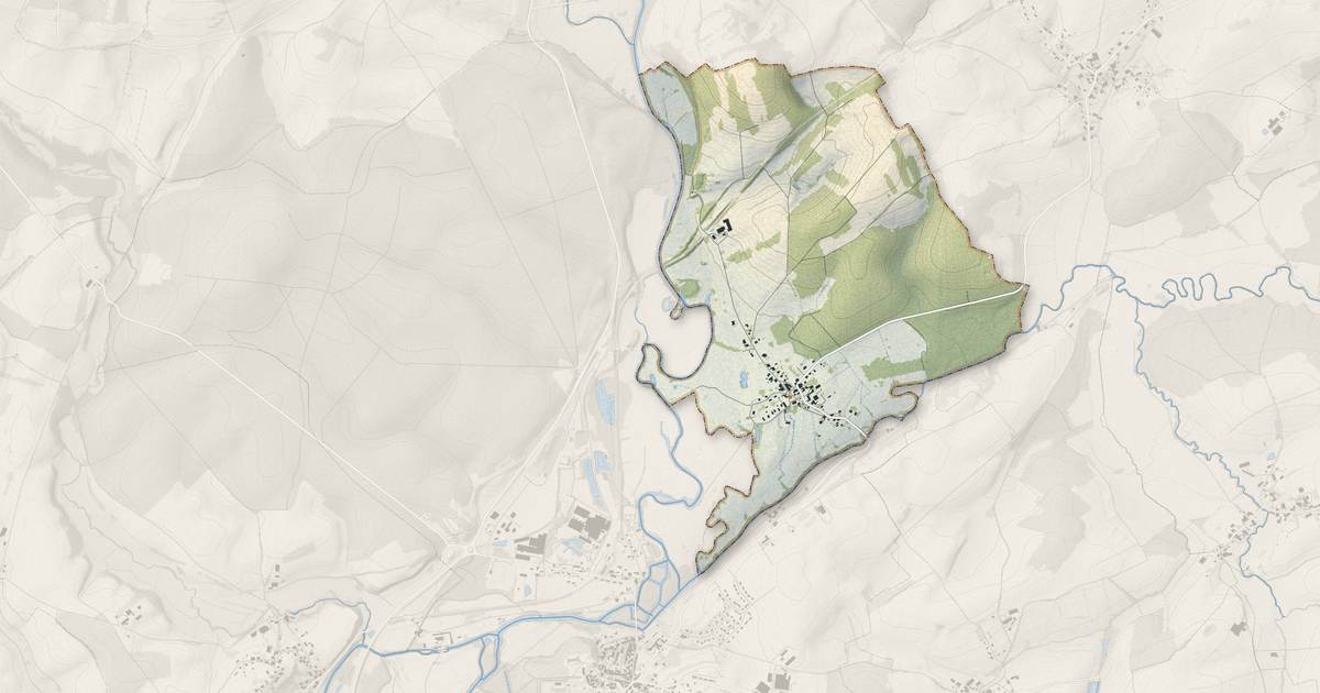 Portrait cartographique de Saint-Sulpice : relief, eau, forêts, bâti et voies, calculés à partir des données de l'IGN