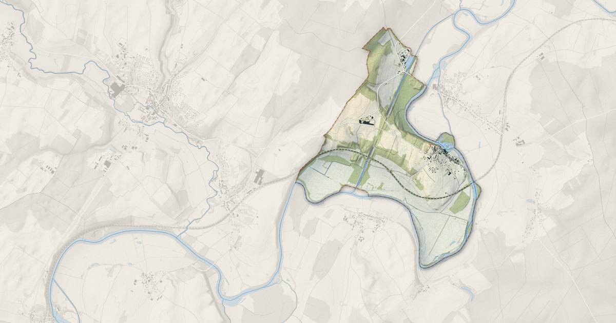 Portrait cartographique de Savoyeux : relief, eau, forêts, bâti et voies, calculés à partir des données de l'IGN