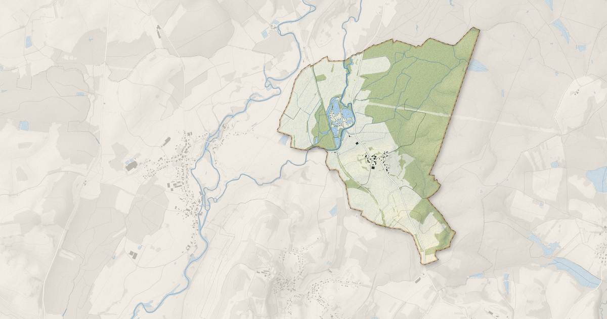 Portrait cartographique de Le Val-de-Gouhenans : relief, eau, forêts, bâti et voies, calculés à partir des données de l'IGN