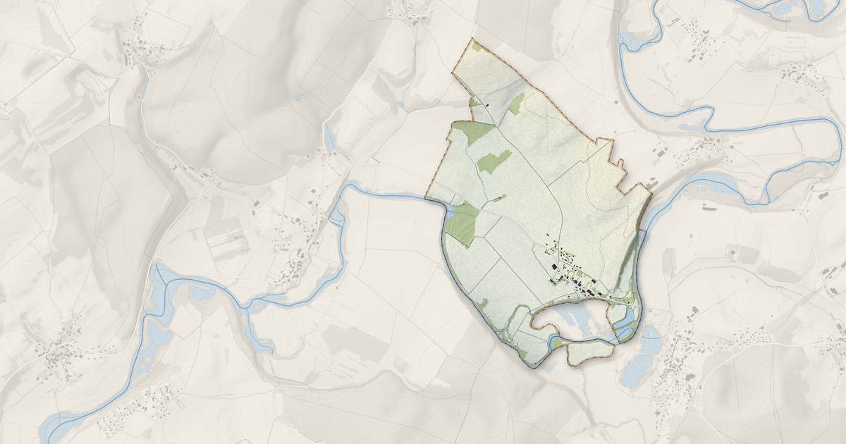 Portrait cartographique de Vandelans : relief, eau, forêts, bâti et voies, calculés à partir des données de l'IGN