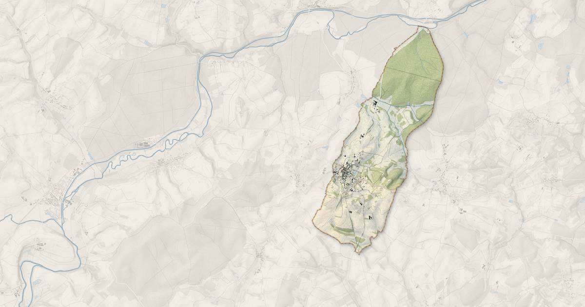 Portrait cartographique de Vauvillers : relief, eau, forêts, bâti et voies, calculés à partir des données de l'IGN