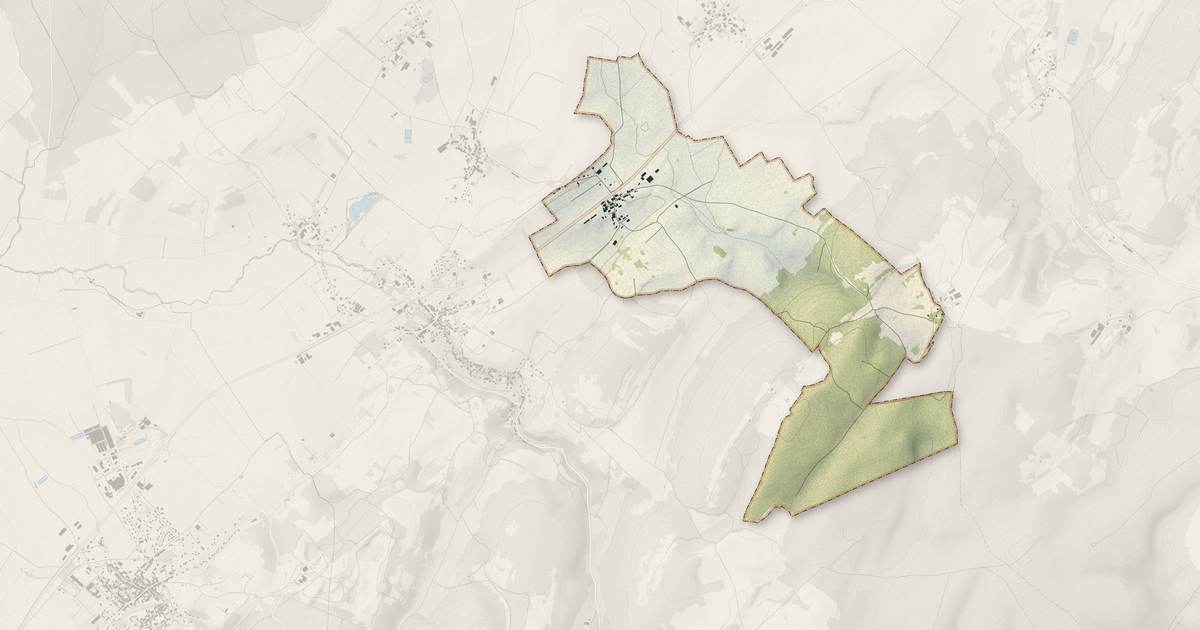 Portrait cartographique de Velleclaire : relief, eau, forêts, bâti et voies, calculés à partir des données de l'IGN