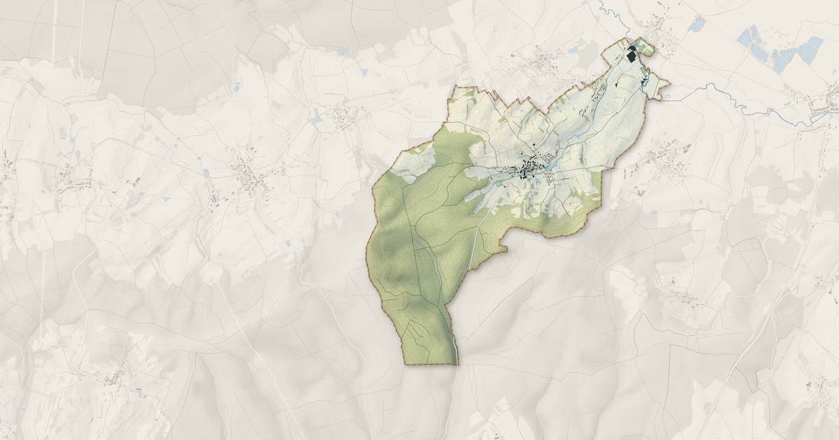 Portrait cartographique de Villers-lès-Luxeuil : relief, eau, forêts, bâti et voies, calculés à partir des données de l'IGN