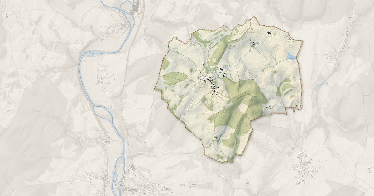 Portrait cartographique de Villers-sur-Port : relief, eau, forêts, bâti et voies, calculés à partir des données de l'IGN