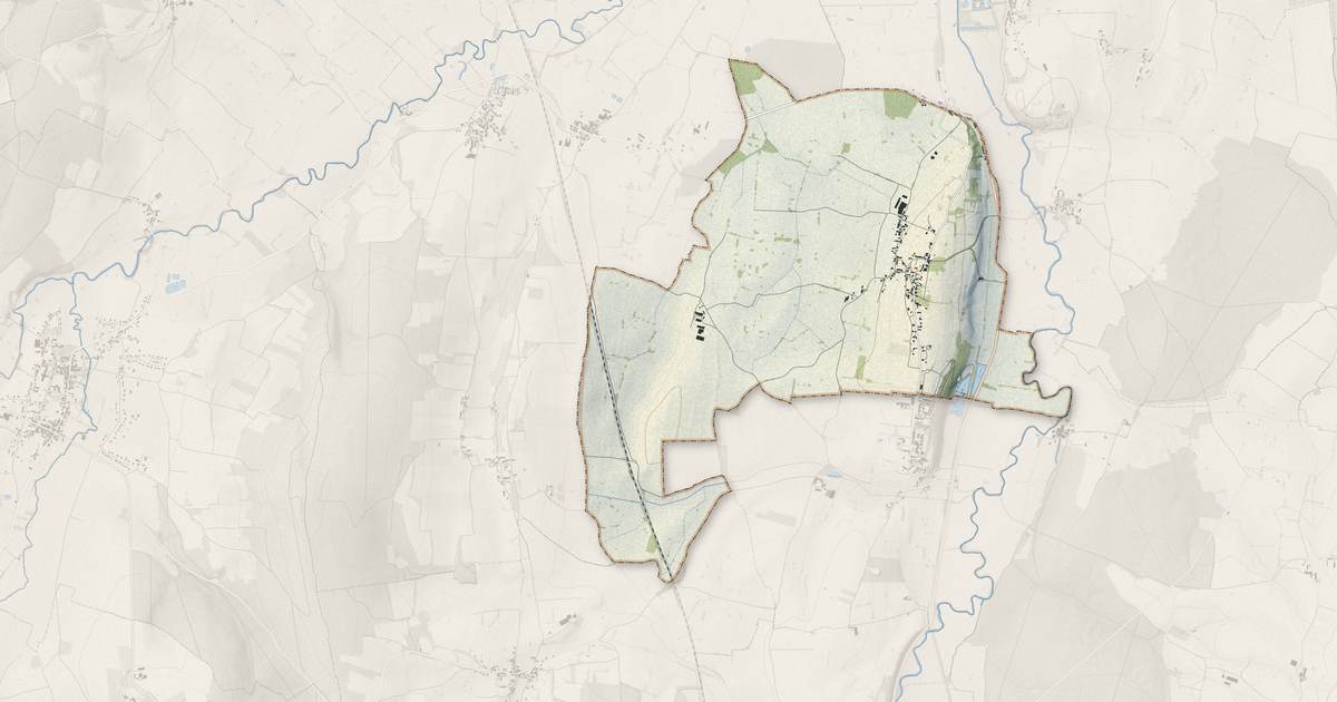 Portrait cartographique de Ameugny : relief, eau, forêts, bâti et voies, calculés à partir des données de l'IGN
