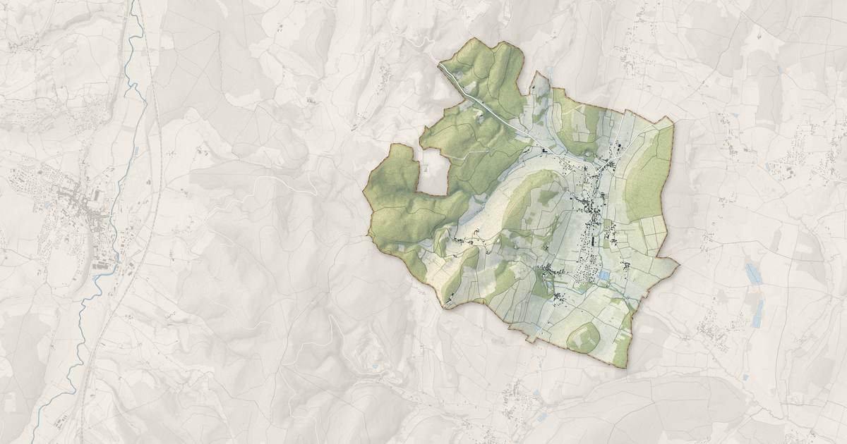 Portrait cartographique de Azé : relief, eau, forêts, bâti et voies, calculés à partir des données de l'IGN