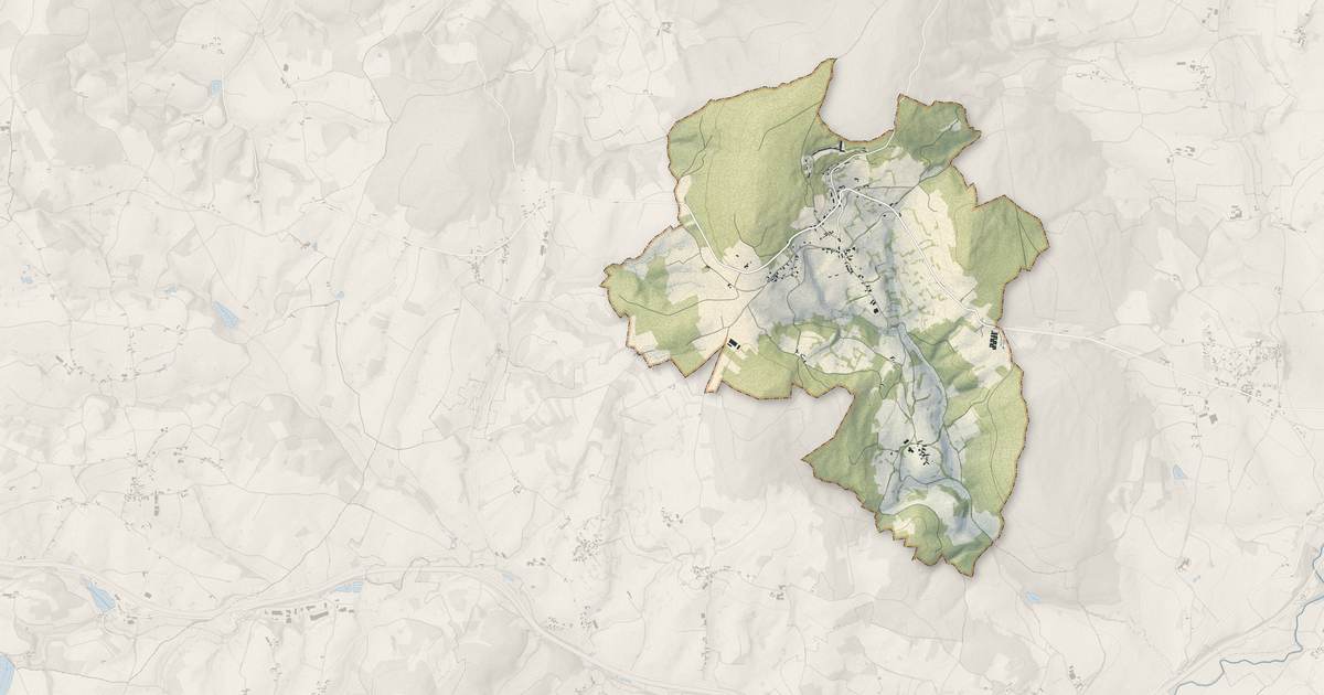 Portrait cartographique de Bergesserin : relief, eau, forêts, bâti et voies, calculés à partir des données de l'IGN