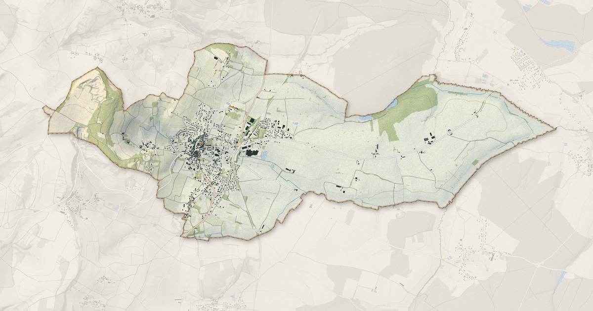 Portrait cartographique de Buxy : relief, eau, forêts, bâti et voies, calculés à partir des données de l'IGN