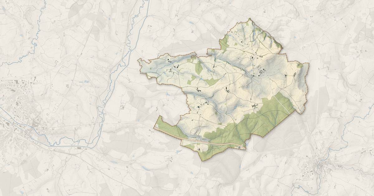 Portrait cartographique de Champlecy : relief, eau, forêts, bâti et voies, calculés à partir des données de l'IGN