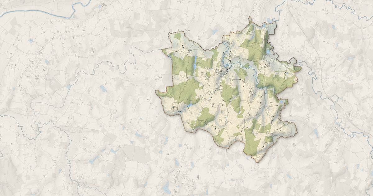 Portrait cartographique de La Chapelle-Naude : relief, eau, forêts, bâti et voies, calculés à partir des données de l'IGN